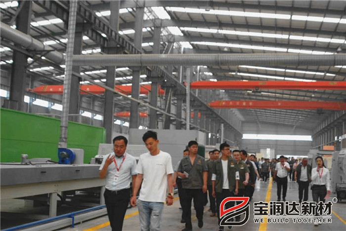 宇龍公司總經(jīng)理一行來訪寶潤達(dá)