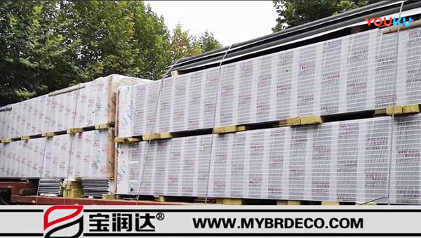 【兩車連發(fā)】寶潤達5公分聚氨酯封邊巖棉夾芯板漯河發(fā)貨