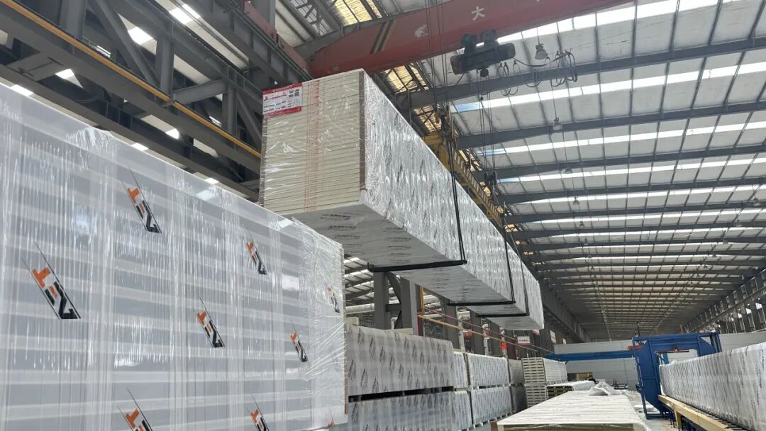 雙線交貨，齊發(fā)工地！客戶盛贊：選擇寶潤達，施工省心，服務(wù)品質(zhì)真到位！